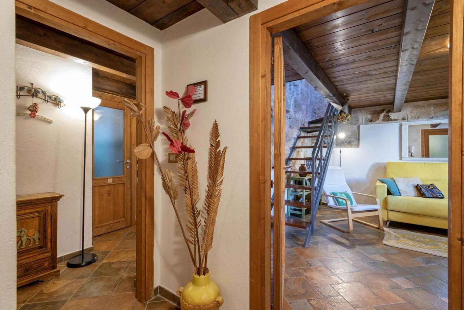 Alghero Old Town Apartment Steps To Sea And Scenic Ramparts Exterior photo